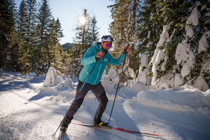 Ski de fond en forêt