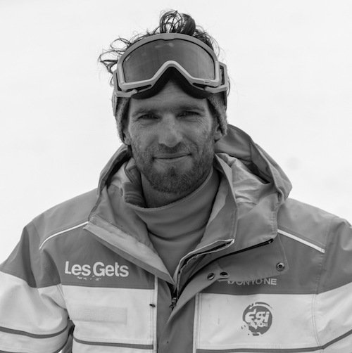 Portrait de Cédric, moniteur à l'École de ski 360