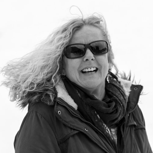 Portrait de Julia, responsable accueil à l'École de ski 360